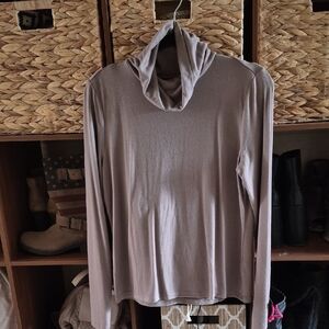 Banana Republic Soft Luxe Taupe Knit Nwot